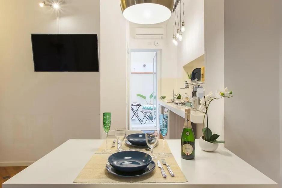 칼리아리 Piazza Martiri Flat 아파트 외부 사진