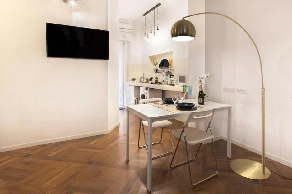 칼리아리 Piazza Martiri Flat 아파트 외부 사진