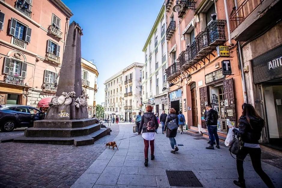 칼리아리 Piazza Martiri Flat 아파트 외부 사진